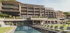 MOLARIS LODGES
